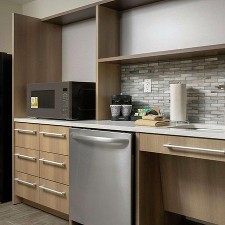 Home2 Suites By Hilton Edison Bagian luar foto