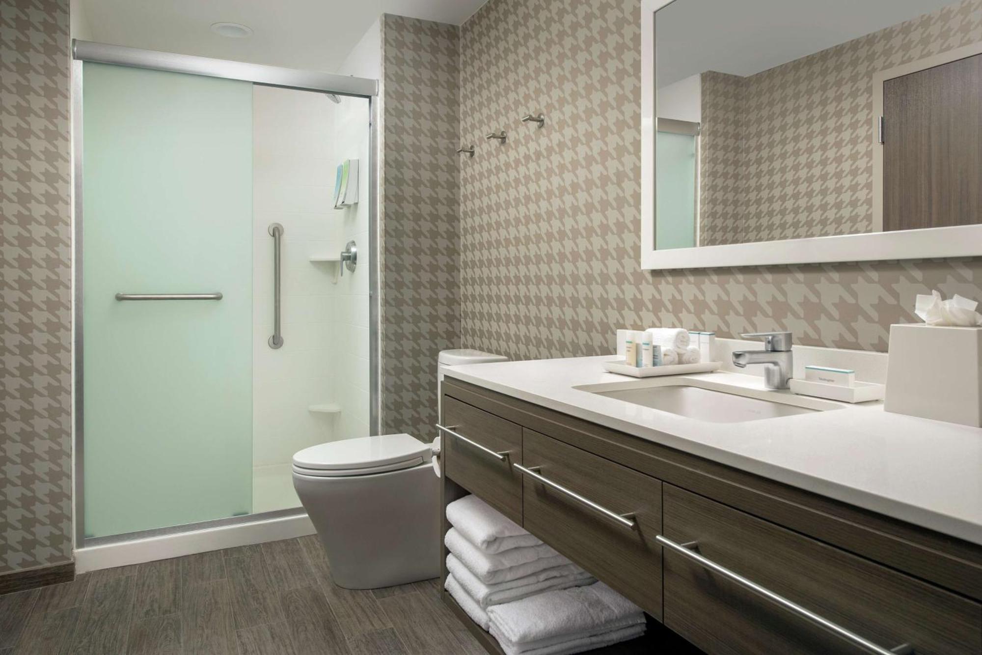 Home2 Suites By Hilton Edison Bagian luar foto